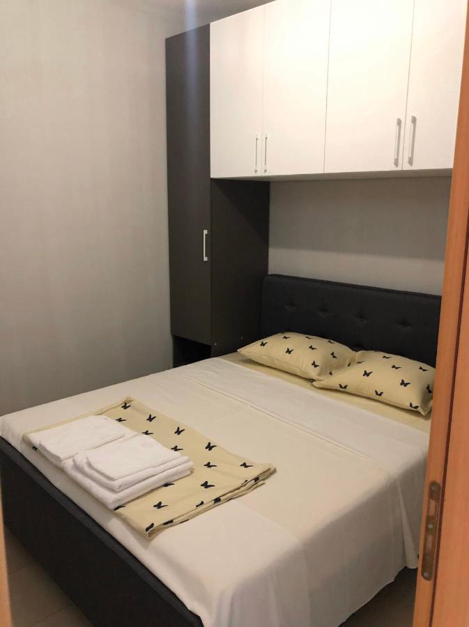 Appartamento The Nook Vlorë Esterno foto